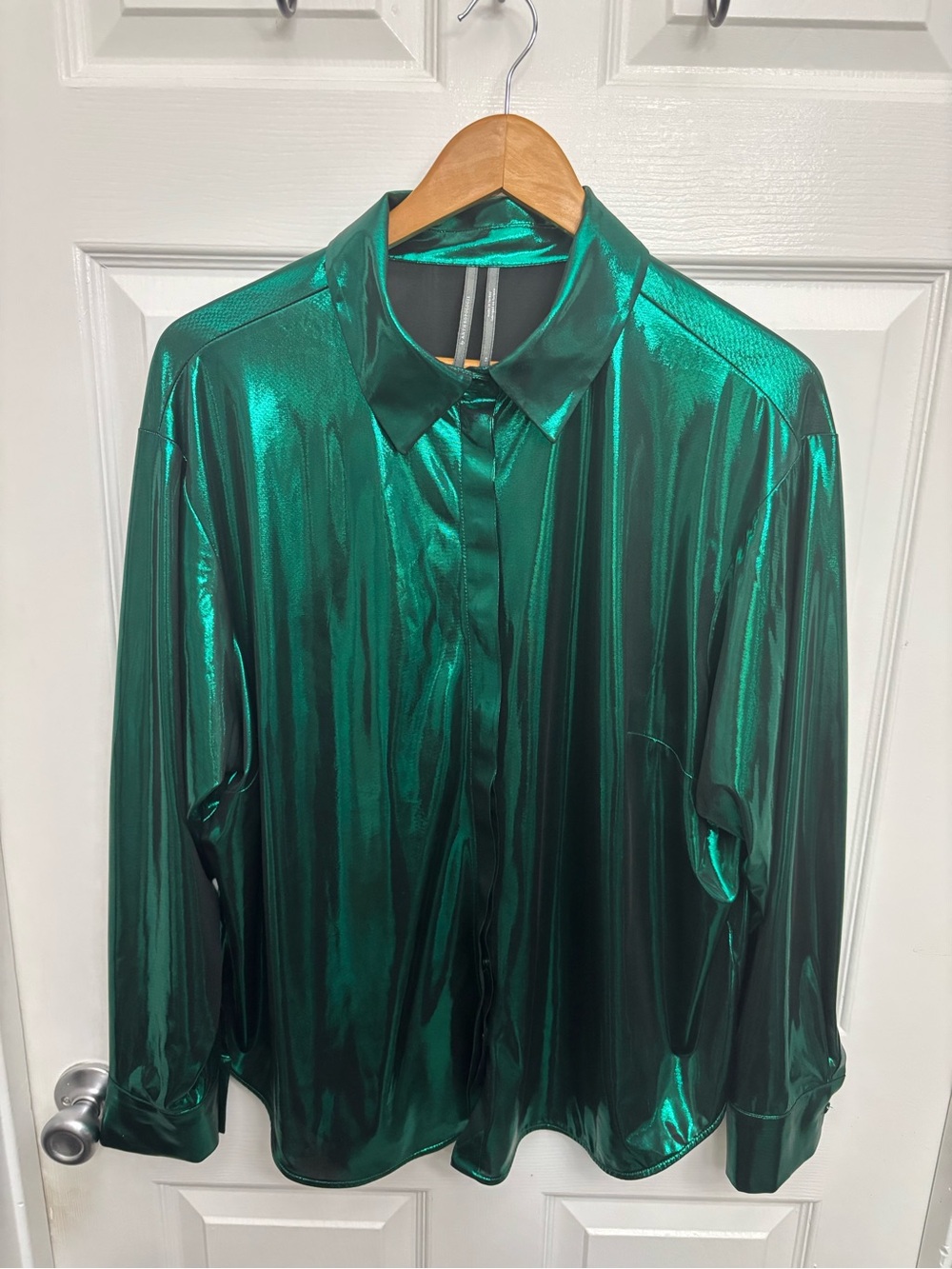 Anthropologie Women’s Festive Holiday Party Emerald Green Metallic Shirt